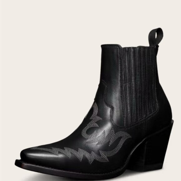 TECOVA'S - Black Stella Boot - Picture 2 of 6